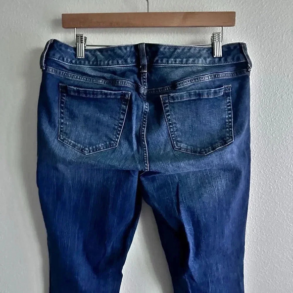 TORRID | Distressed Boyfriend Jeans High Rise Medium Wash | Size 12 - Picture 4 of 9